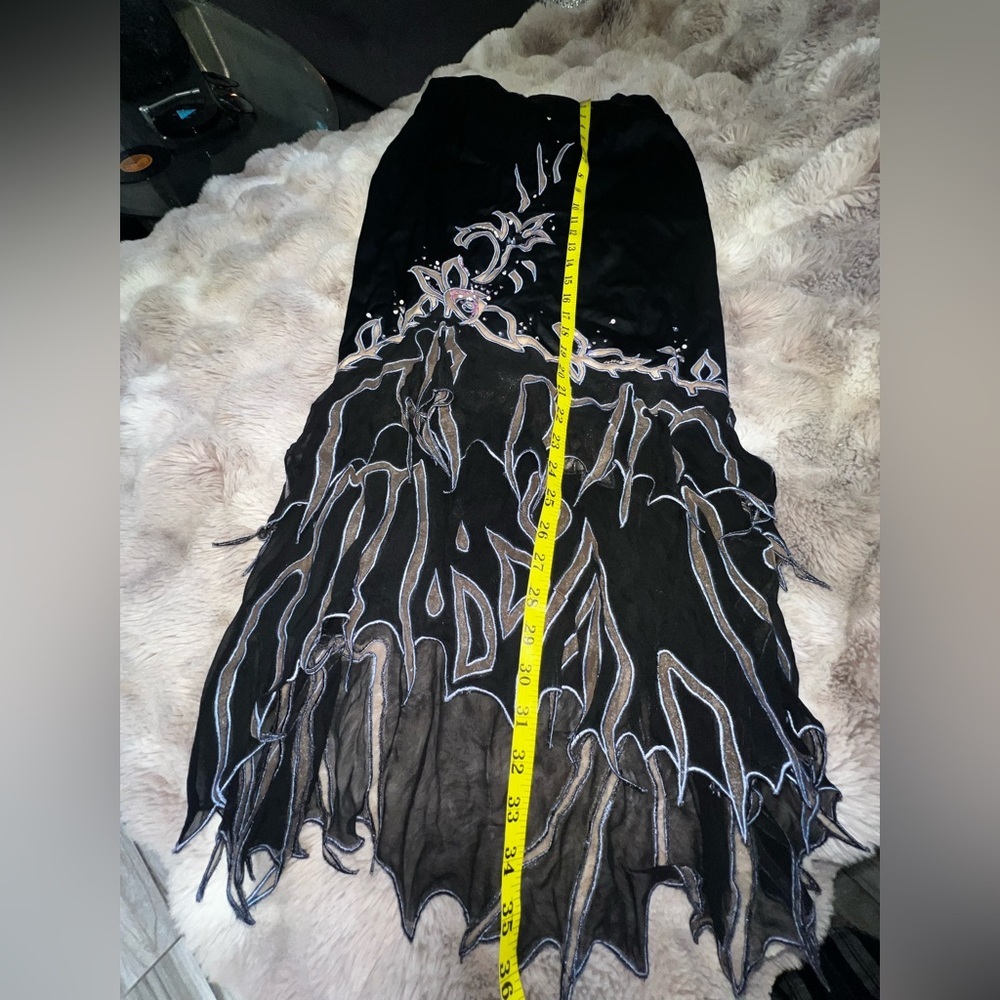 Mandalay Silk Skirt with Applique and Beadwork, Size 4 - Picture 6 of 16